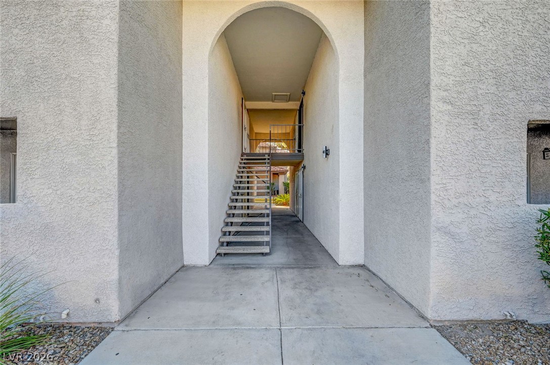Photo 11 of 52, 2606 S Durango Drive #241