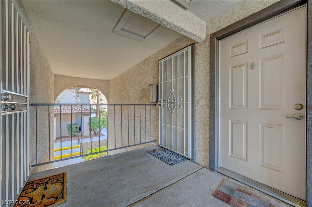 Photo 32 of 52, 2606 S Durango Drive #241