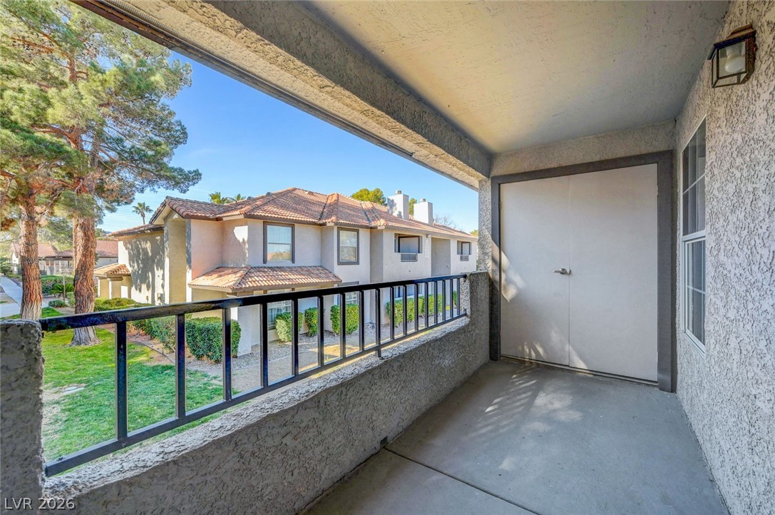 Photo 34 of 52, 2606 S Durango Drive #241
