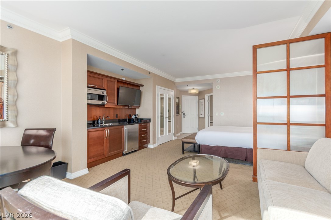 Photo 9 of 28, 125 E Harmon Avenue #2116