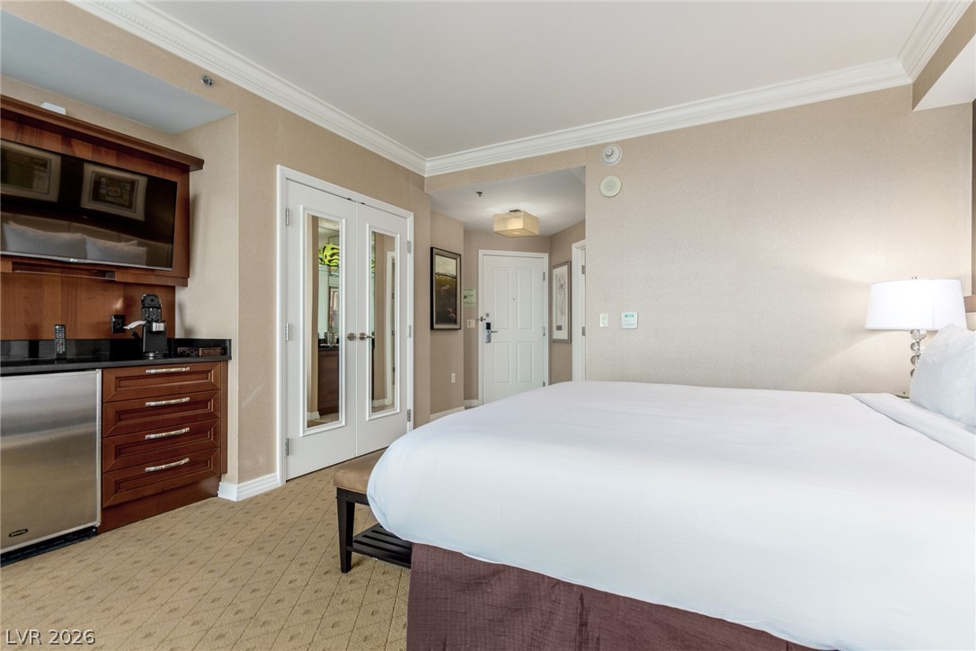Photo 17 of 28, 125 E Harmon Avenue #2116