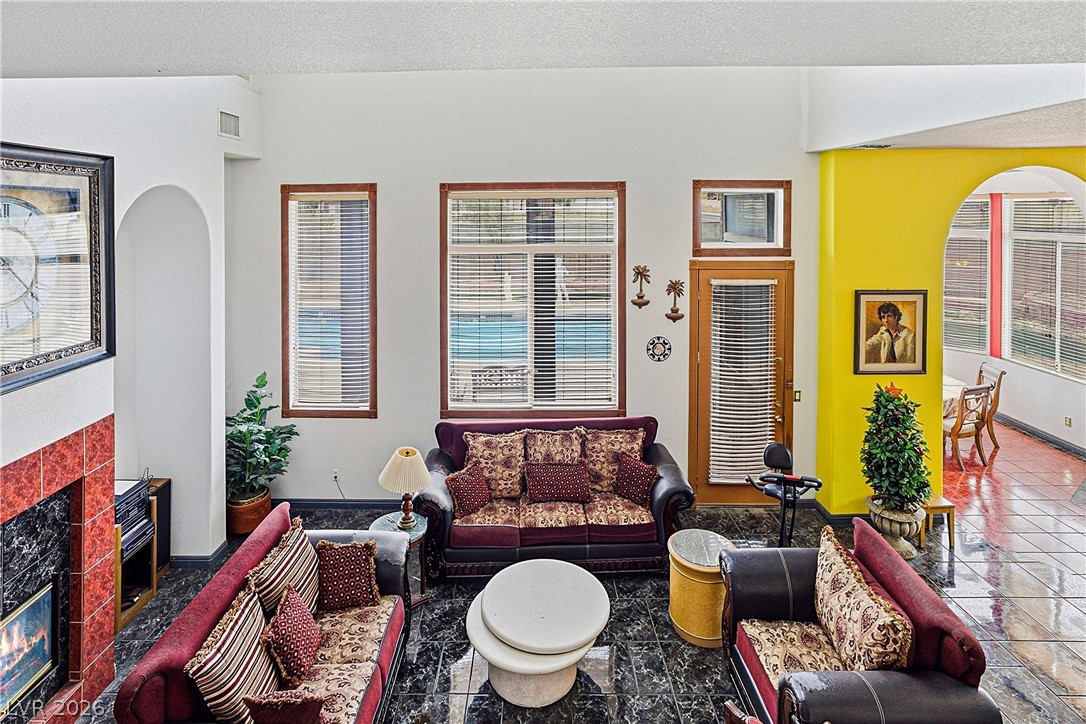 Photo 25 of 94, 3215 Cliff Sieler Court