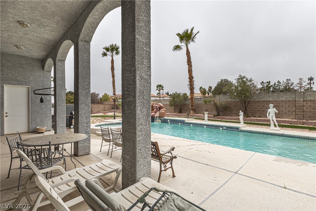 Photo 70 of 94, 3215 Cliff Sieler Court