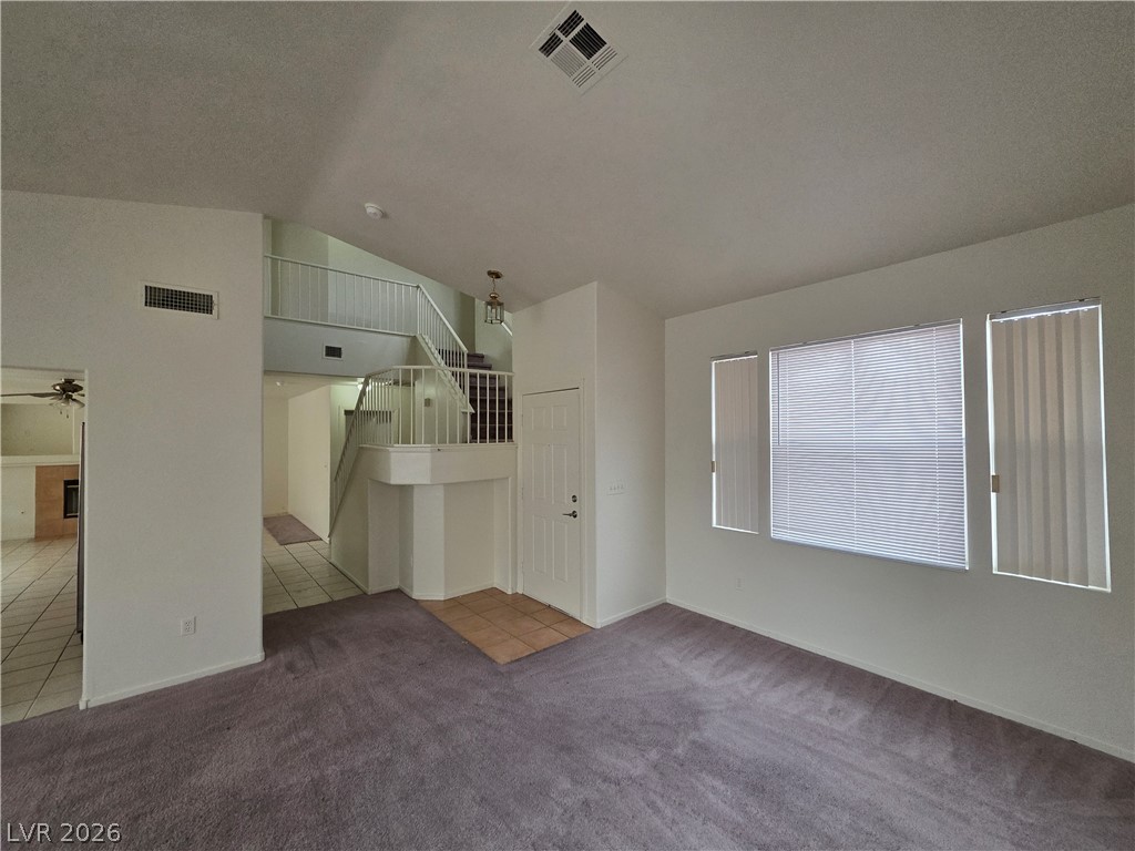 Photo 3 of 25 Newburg Avenue