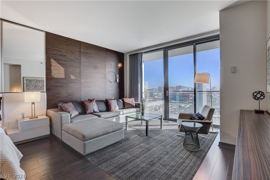 Photo 8 of 42, 4381 W Flamingo Road #2920