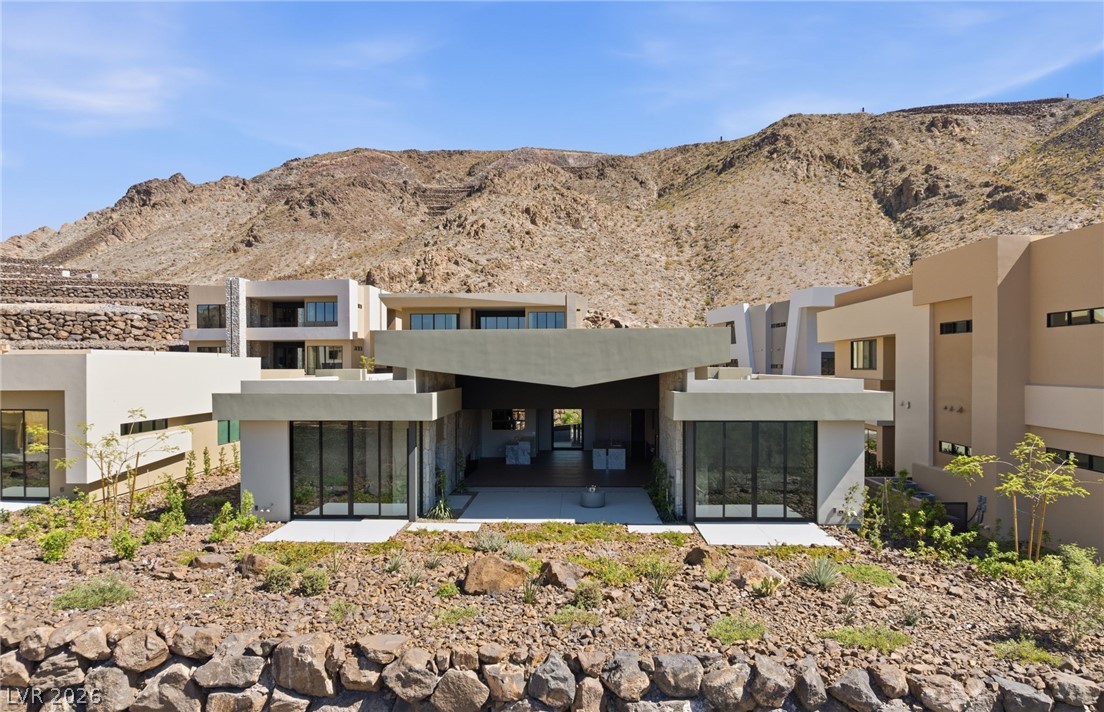 Photo 2 of 6 Kaya Canyon Way #14
