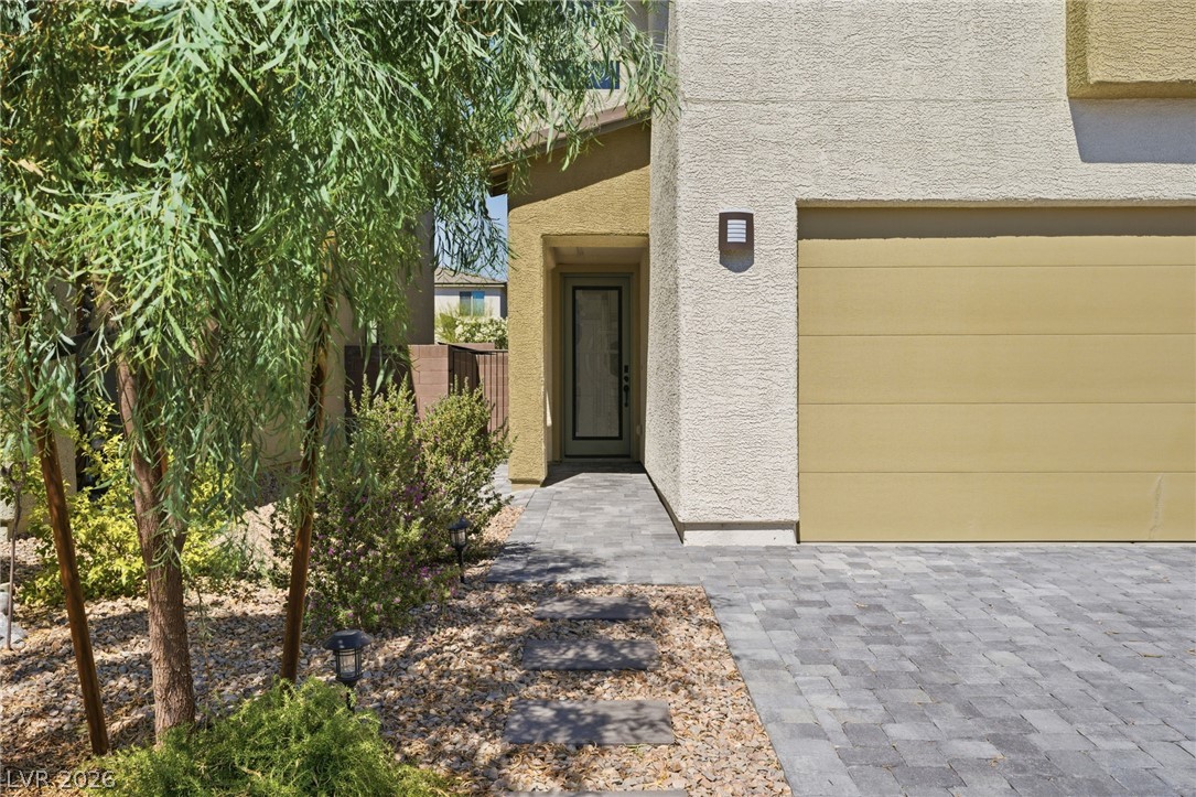 Photo 10 of 59, 8025 Texas Hills Street