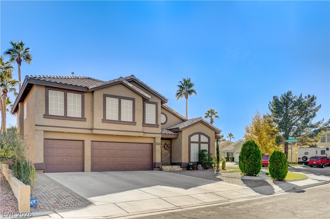 Photo 4 of 937 Denberry Way