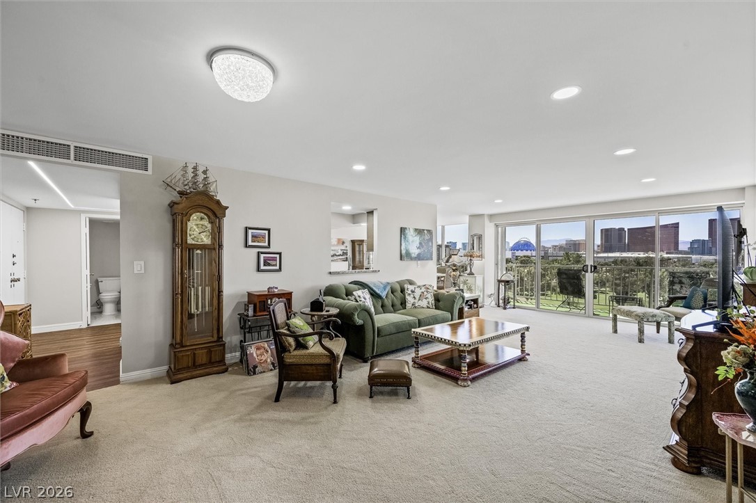 Photo 4 of 3111 Bel Air Drive #8A