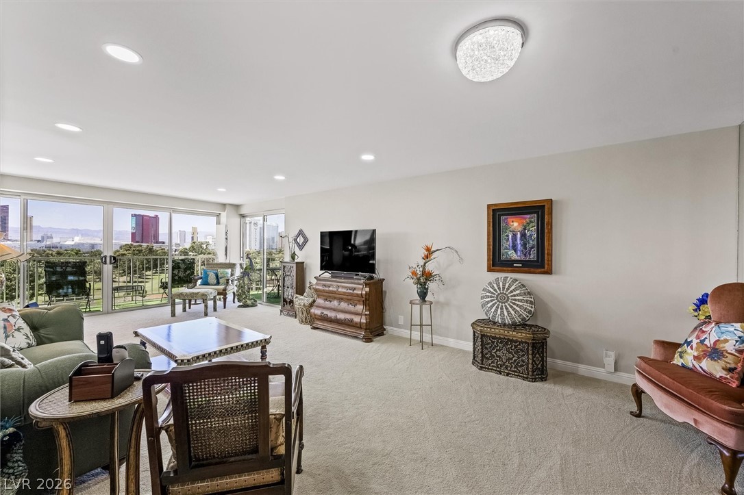 Photo 5 of 3111 Bel Air Drive #8A