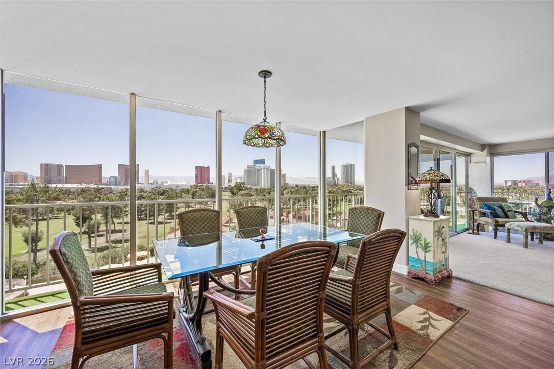 Photo 14 of 43, 3111 Bel Air Drive #8A