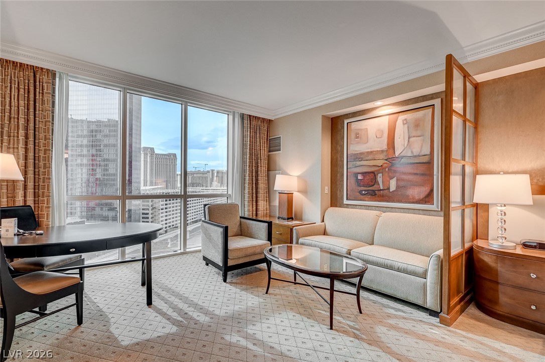 Photo 9 of 31, 125 E Harmon Avenue #1111