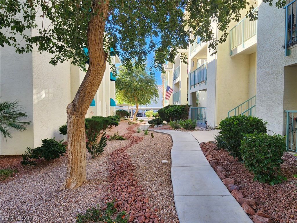 Photo 16 of 29, 3550 Bay Sands Drive #3025
