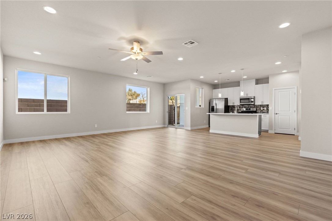 Photo 8 of 47, 8629 Ensworth Street #105