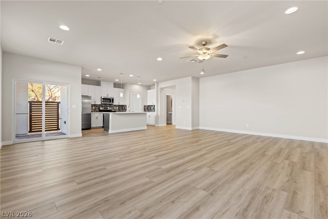 Photo 9 of 47, 8629 Ensworth Street #105