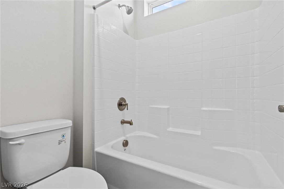 Photo 33 of 47, 8629 Ensworth Street #105