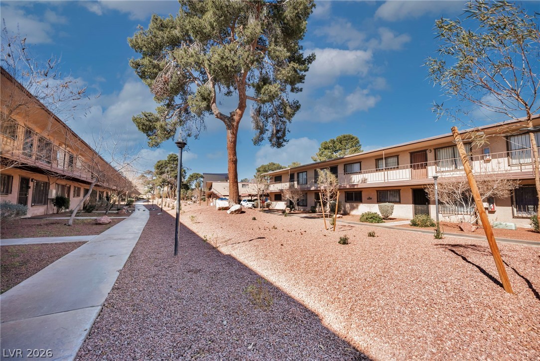 Photo 21 of 25, 605 S Royal Crest Circle #9