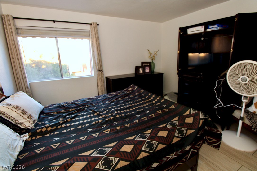Photo 31 of 46, 1303 Darlene Way #102B