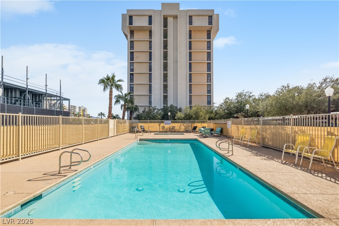 3930 University Center Drive #809, Las Vegas