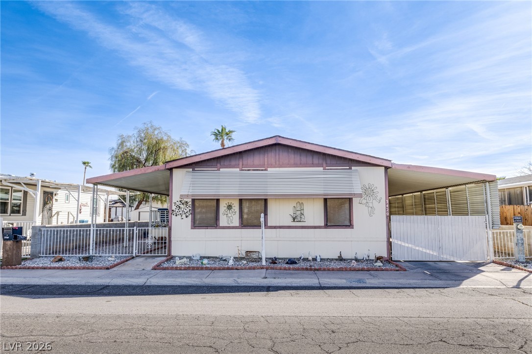 3420 Haleakala Drive, Las Vegas 89122