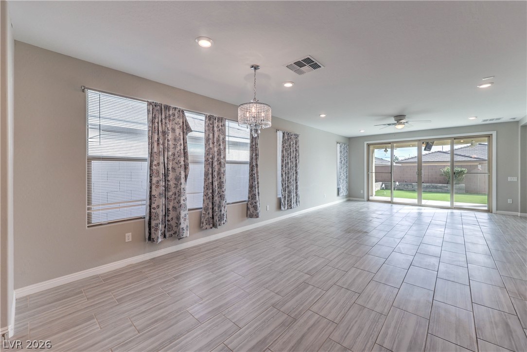 Photo 4 of 2407 Arrington Avenue