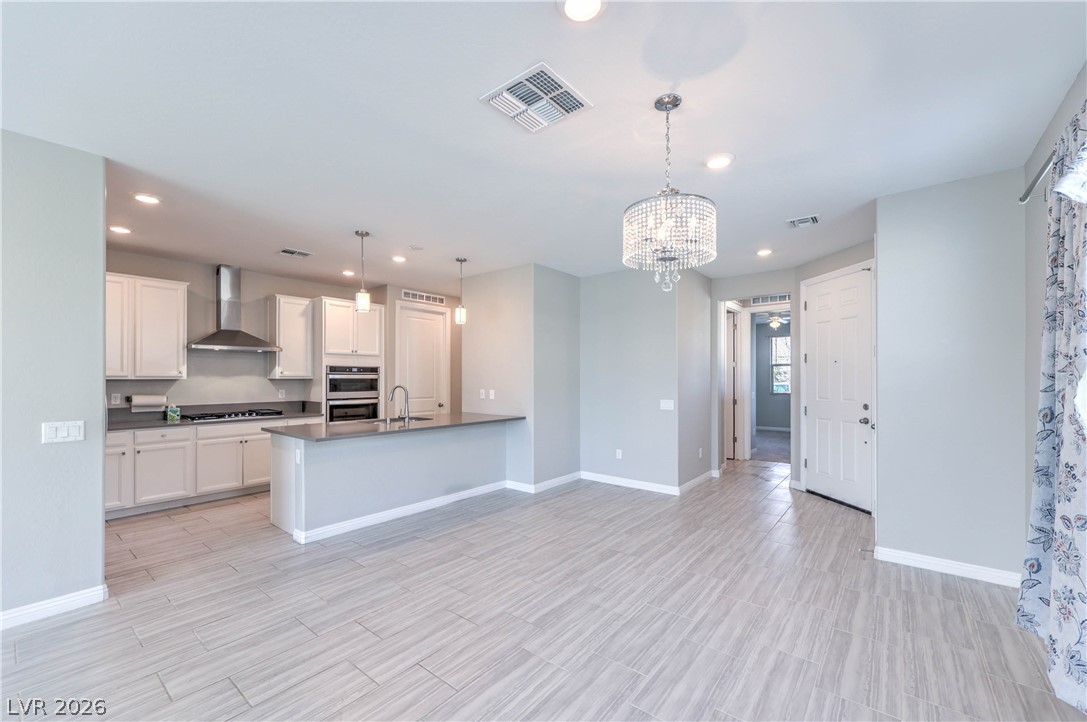 Photo 5 of 2407 Arrington Avenue