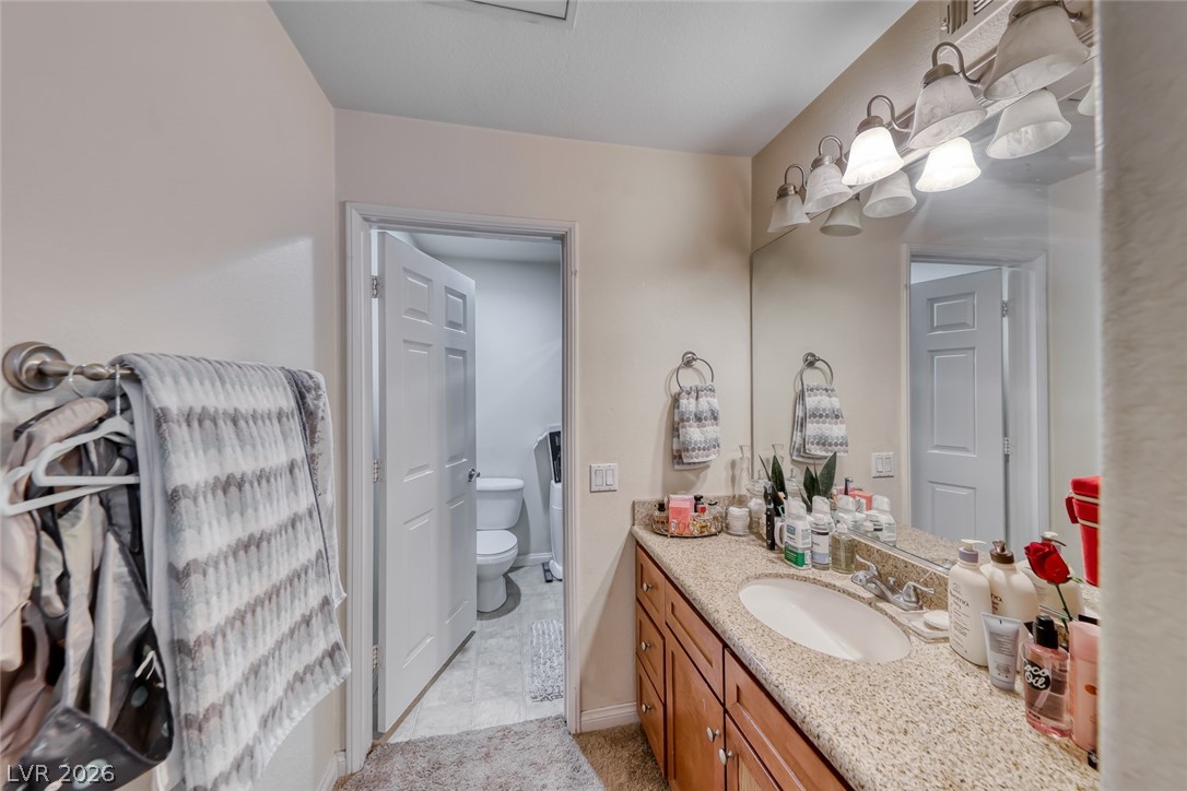 Photo 11 of 20, 4400 S Jones Boulevard #2061