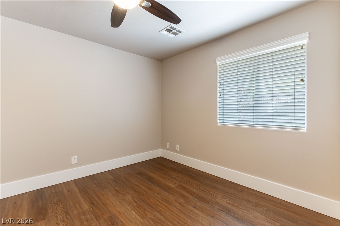 Photo 14 of 25, 9050 W Tropicana Avenue #1107
