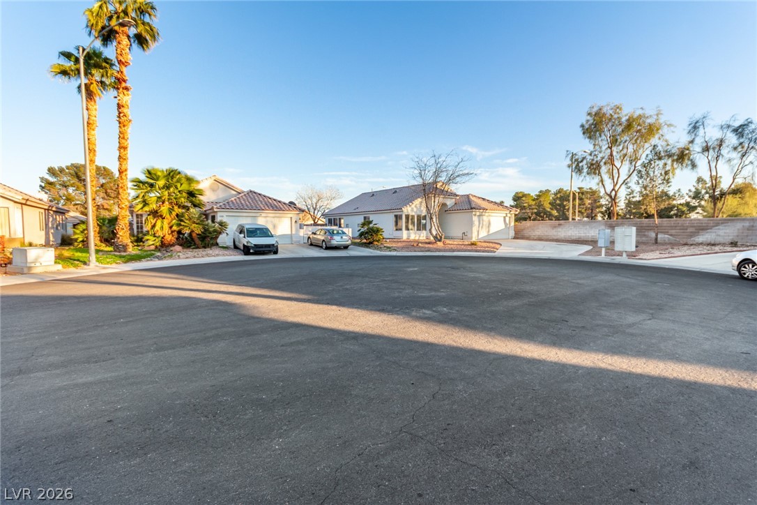 Photo 4 of 4400 Sandhorse Court