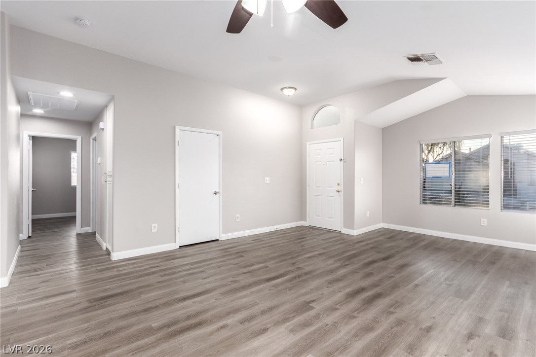 Photo 7 of 27, 4400 Sandhorse Court