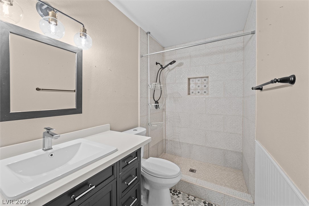 Photo 29 of 31, 325 W Rochell Drive