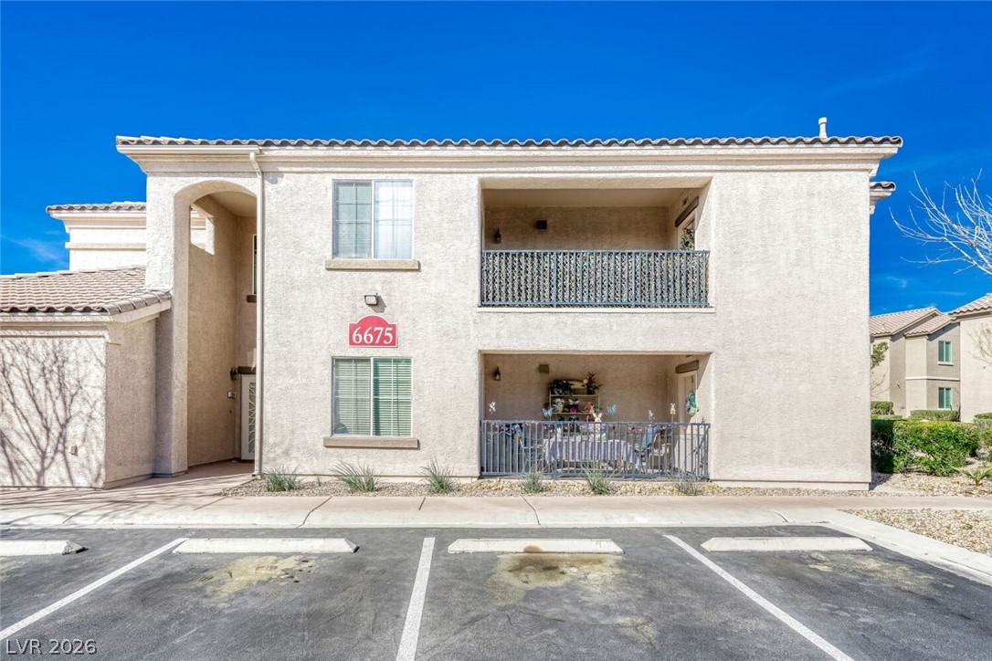 Photo 5 of 6675 Caporetto Lane #104