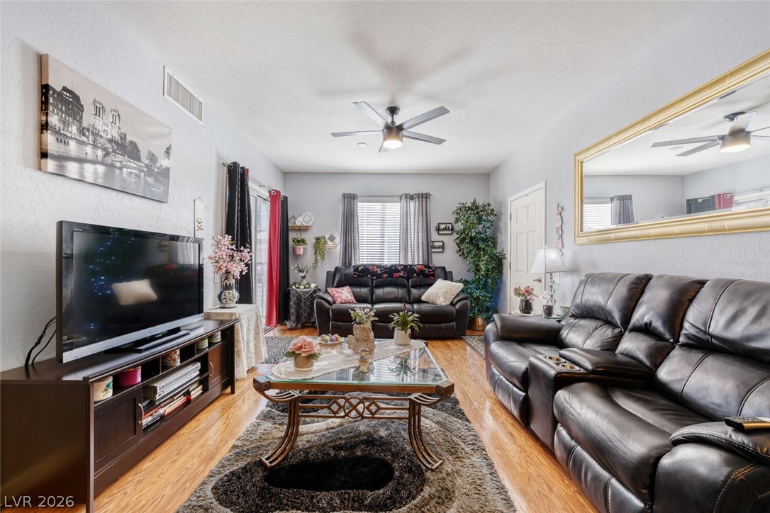 Photo 13 of 51, 6675 Caporetto Lane #104