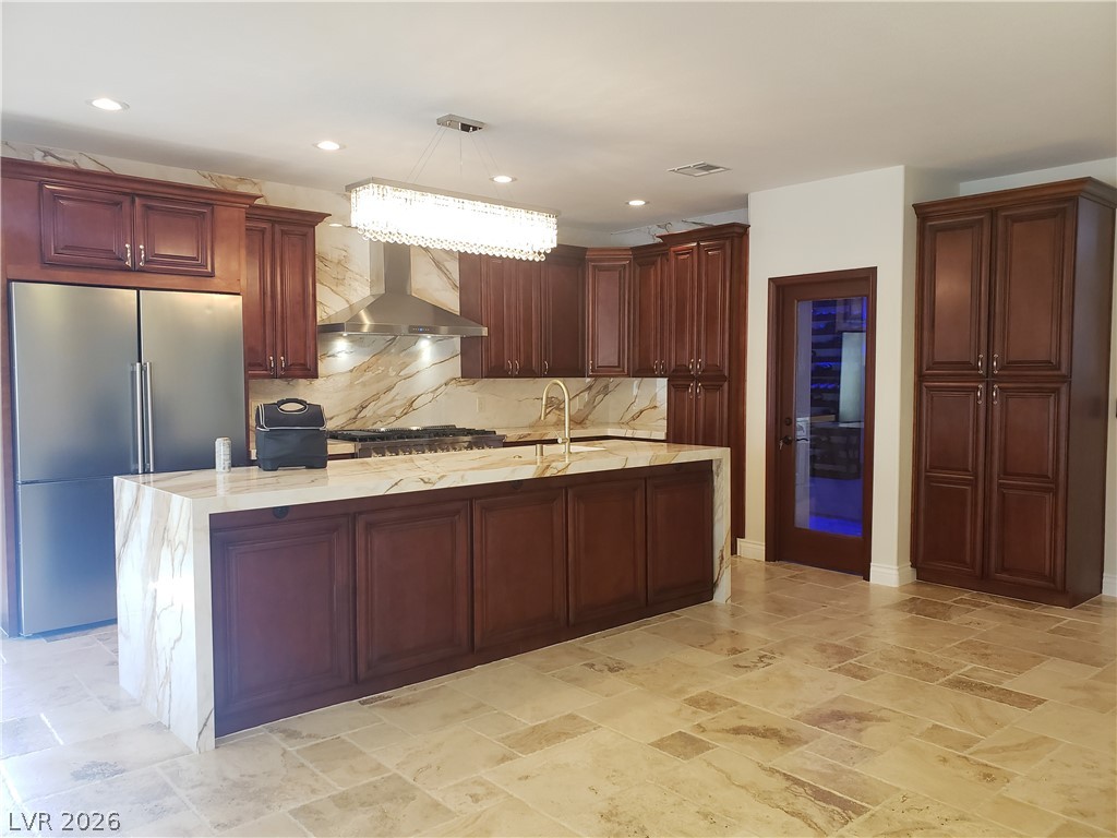 Photo 7 of 23, 7261 Obannon Drive