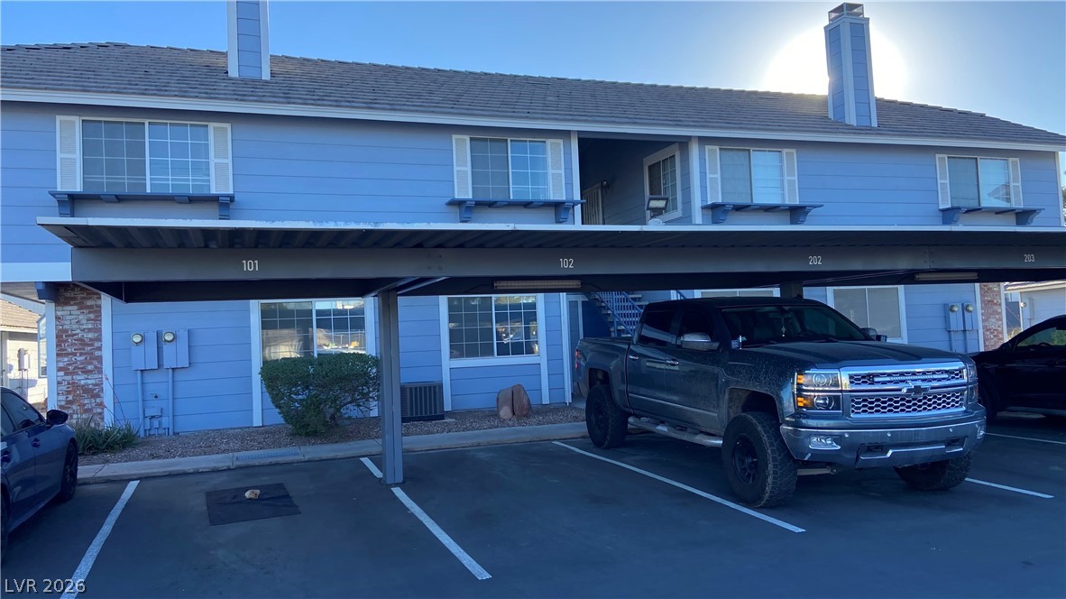 5801 Medallion Drive #202, Las Vegas 89122