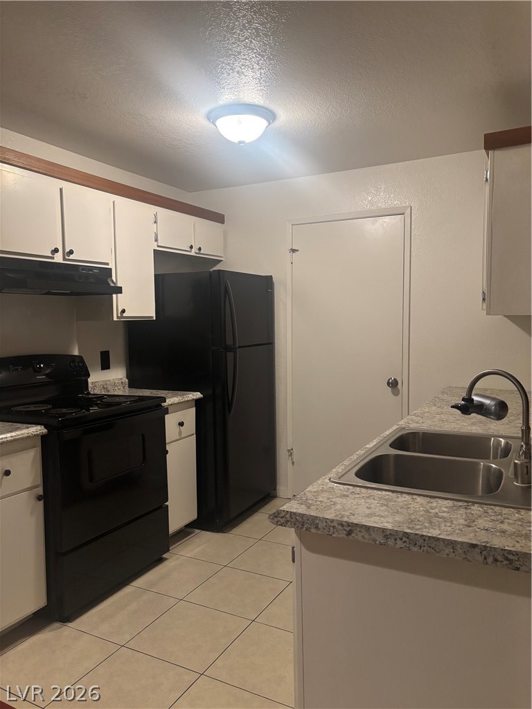 Photo 3 of 220 Mission Newport Lane #201