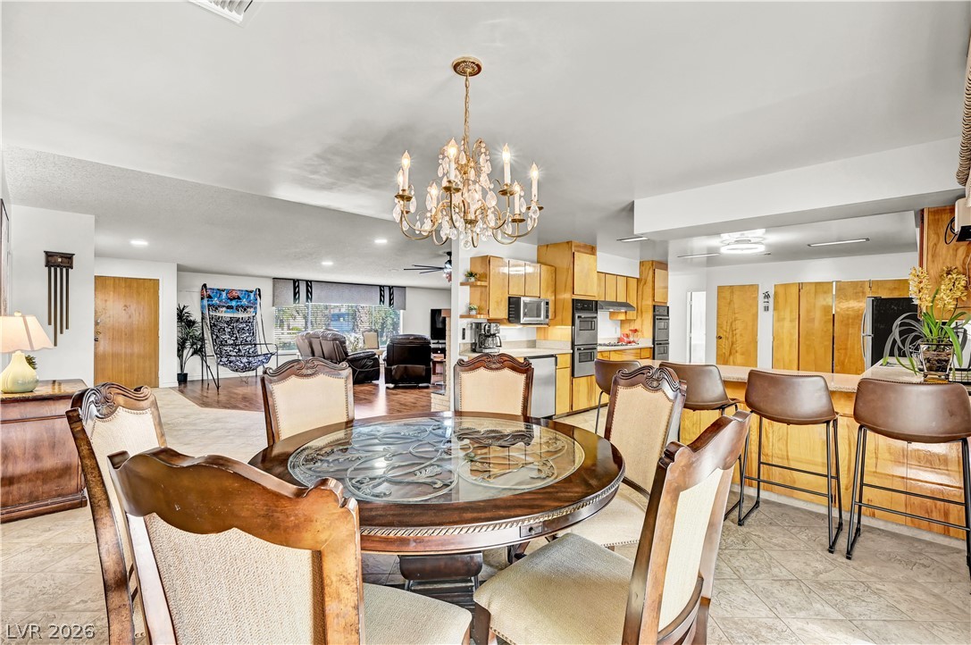 Photo 13 of 47, 5881 S Sandhill Road