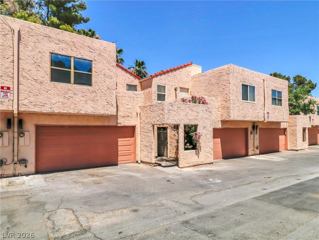 Photo 4 of 3370 Milenko Drive