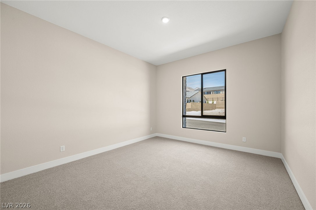 Photo 33 of 39, 526 Carter House Way