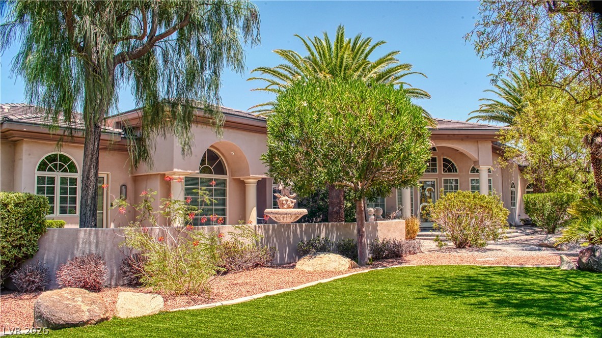 Photo 6 of 50, 942 Villa Grande Way