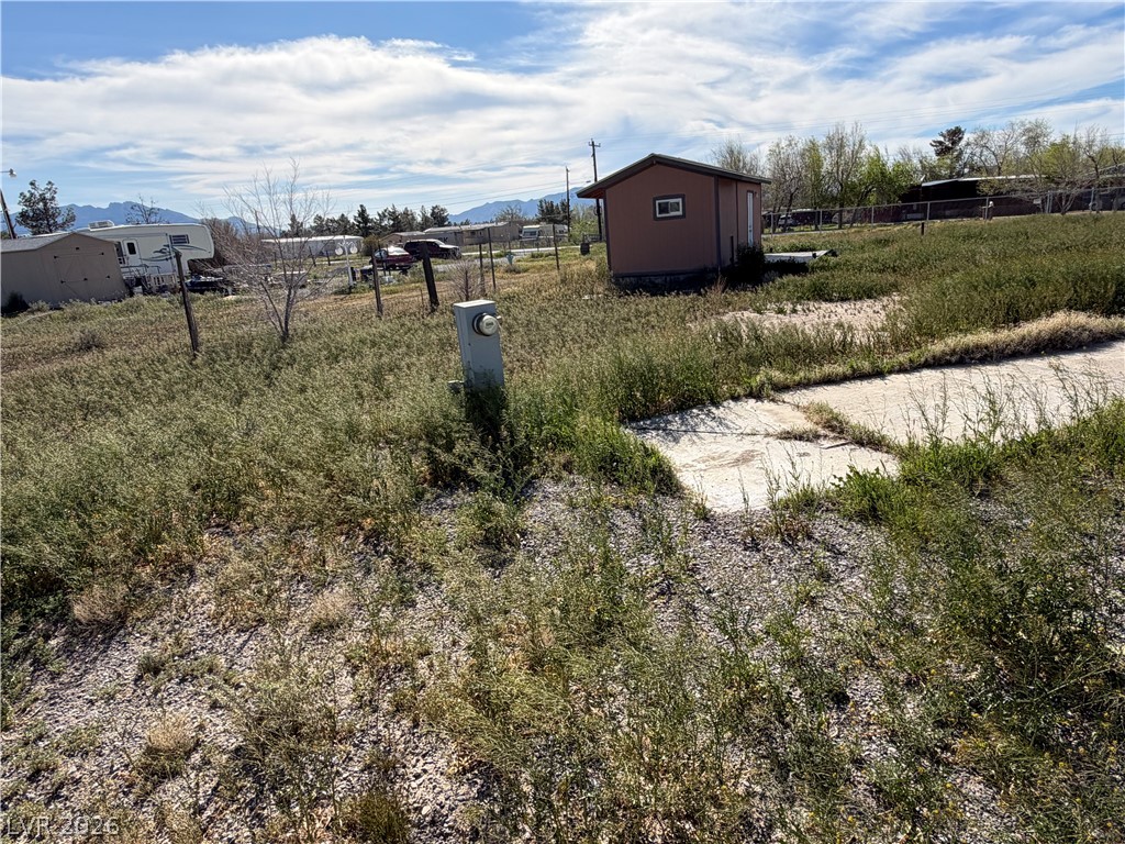 Photo 13 of 18, 521 S Woodchips Road