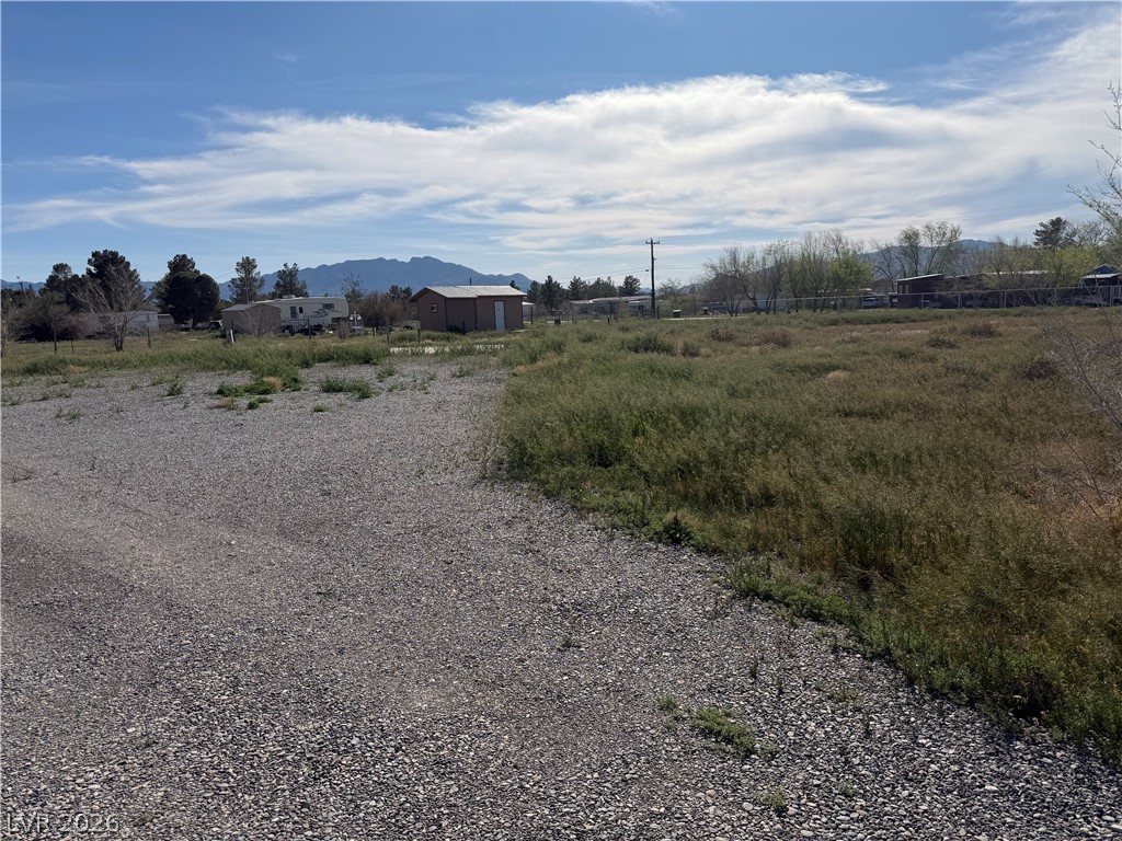 521 S Woodchips Road, Pahrump 89048