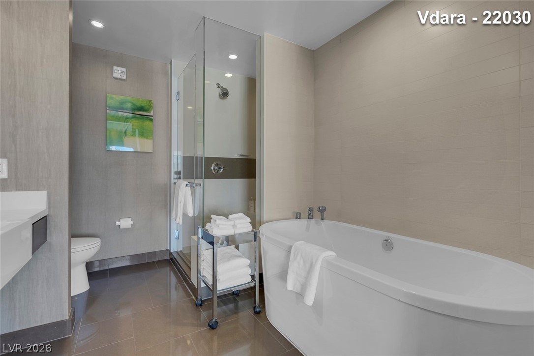 Photo 28 of 62, 2600 W Harmon Avenue #22030