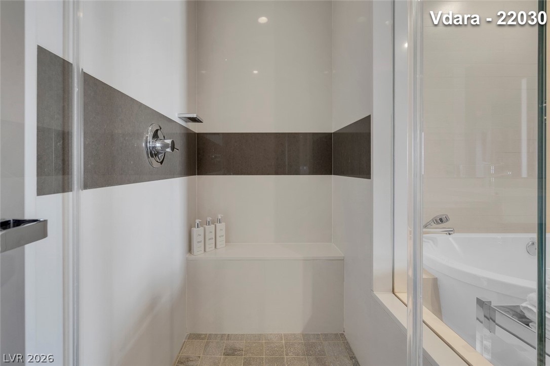 Photo 30 of 62, 2600 W Harmon Avenue #22030