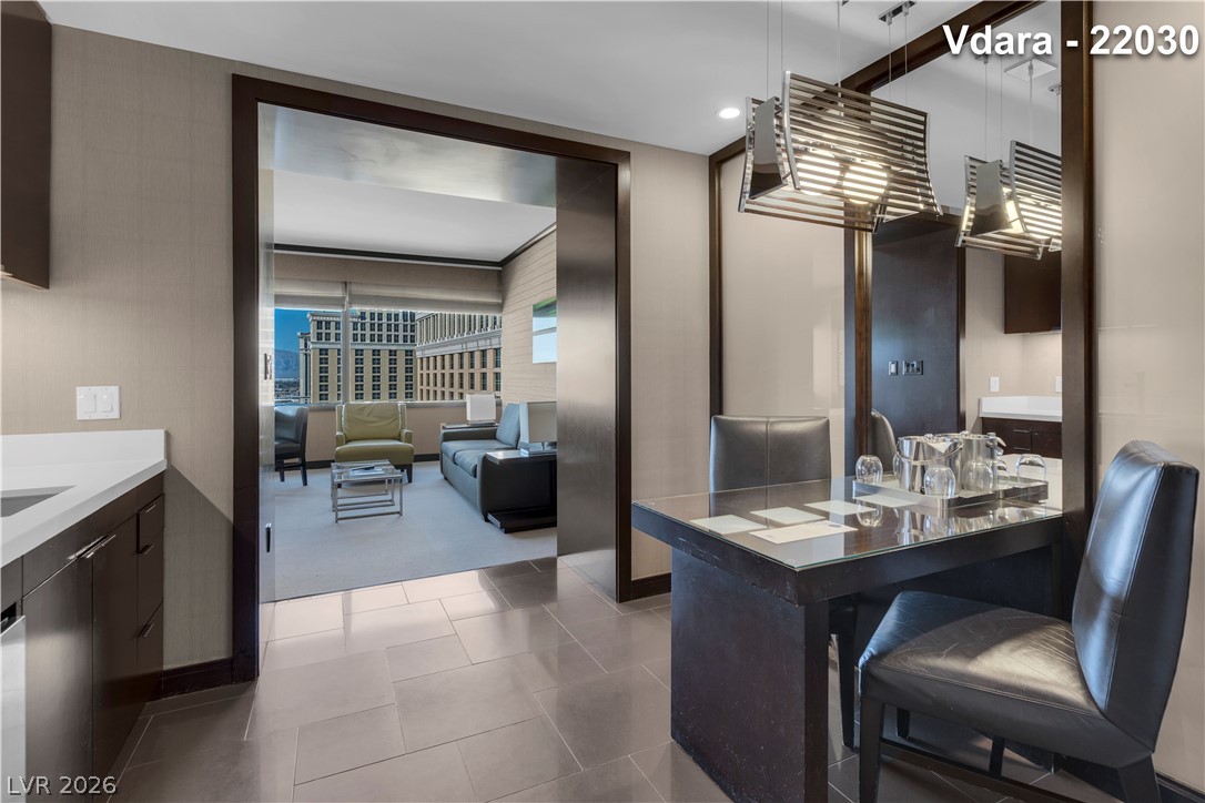 Photo 17 of 62, 2600 W Harmon Avenue #22030