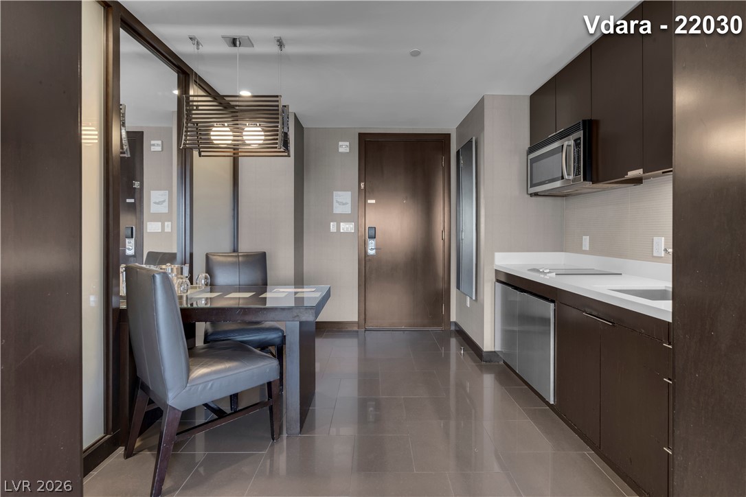 Photo 18 of 62, 2600 W Harmon Avenue #22030