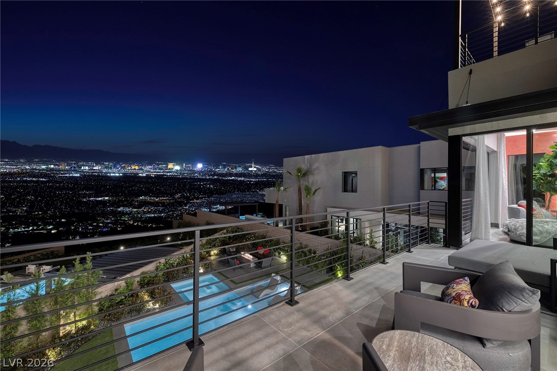 619 Overlook Rim Drive, Henderson 89012