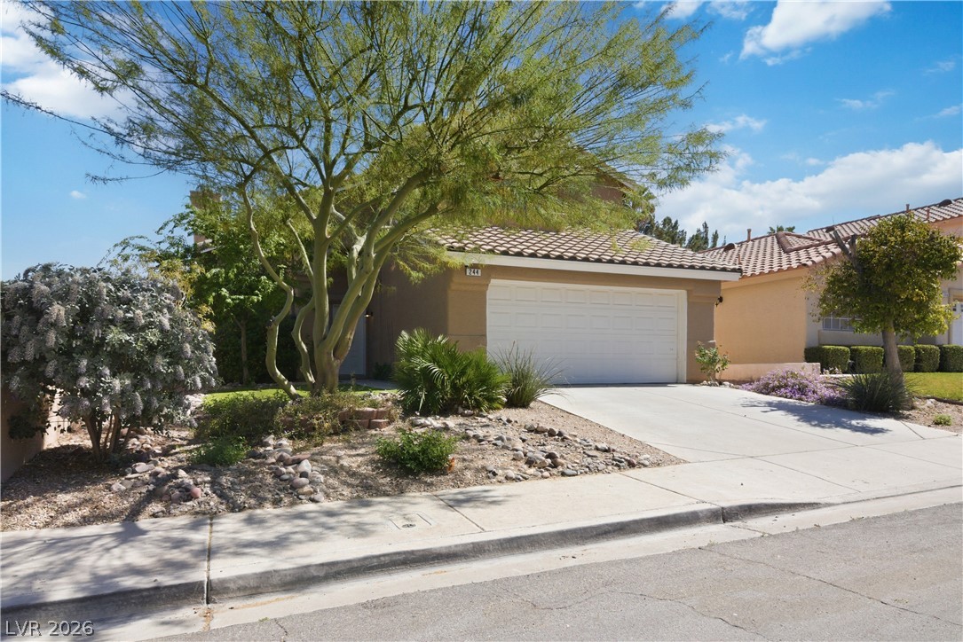 Photo 2 of 244 Camelback Ridge Avenue