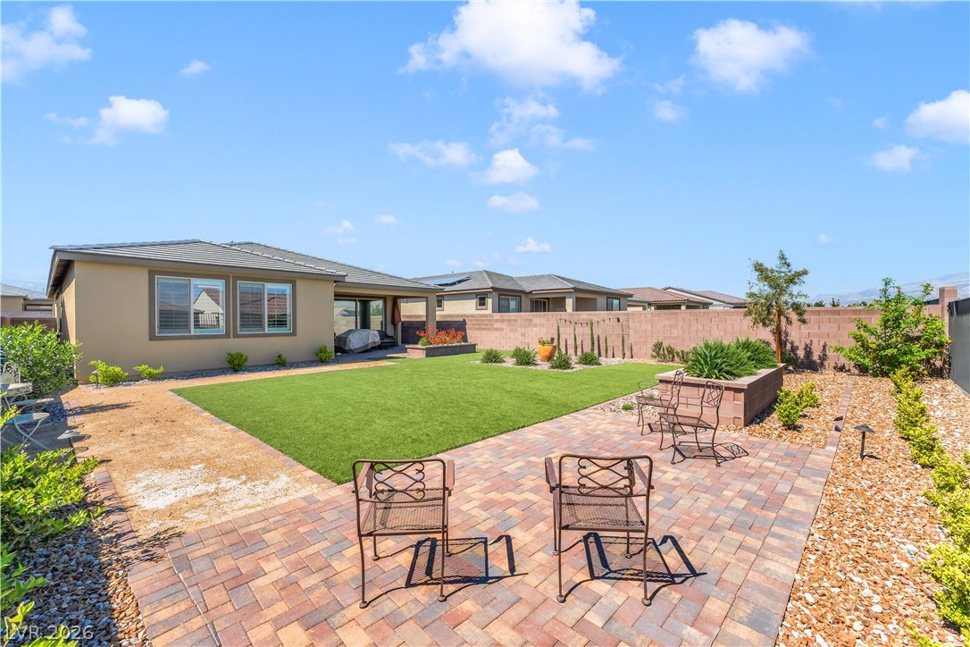 Photo 5 of 10216 Chrysolite Place