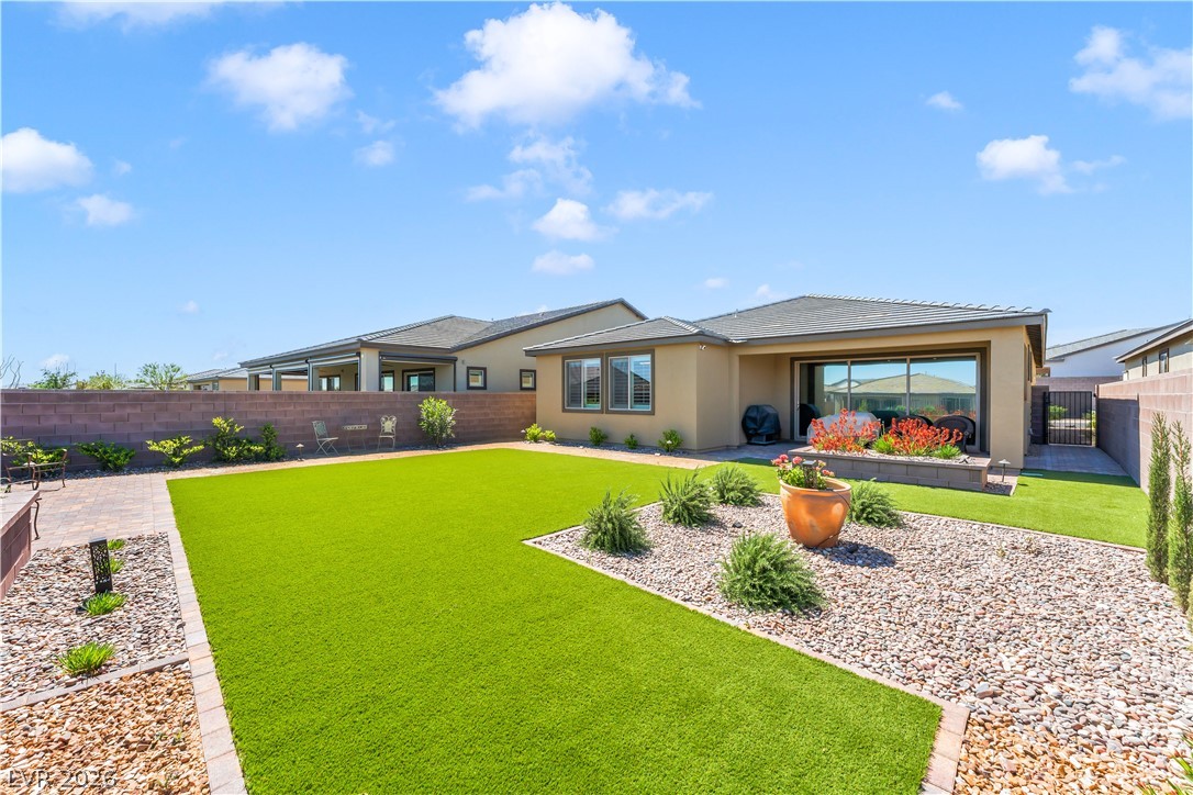 Photo 6 of 43, 10216 Chrysolite Place
